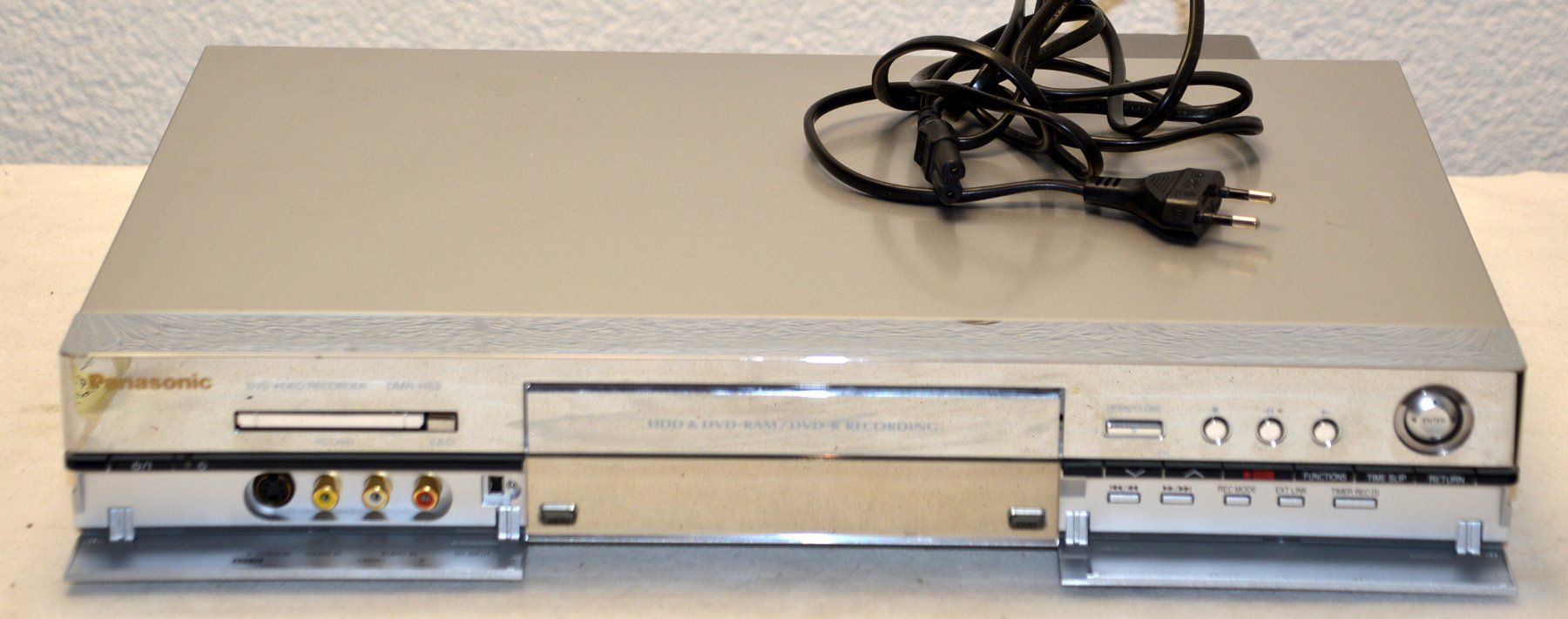 Panasonic Aufnahmegeräte: PANASONIC- DMR-HS2 DVD - Recorder HDD – Gebraucht aus Collonges von arashee