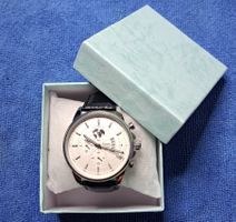 ***N E U E*** MODE-ARMBAND-UHR im Chrono-Look