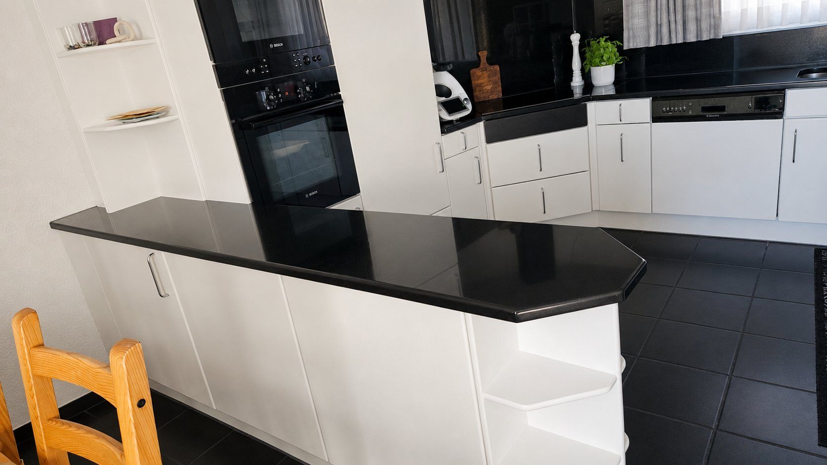 Cucine complete: Vollholzküche – Usato da Wil SG venduto da Dasche 3