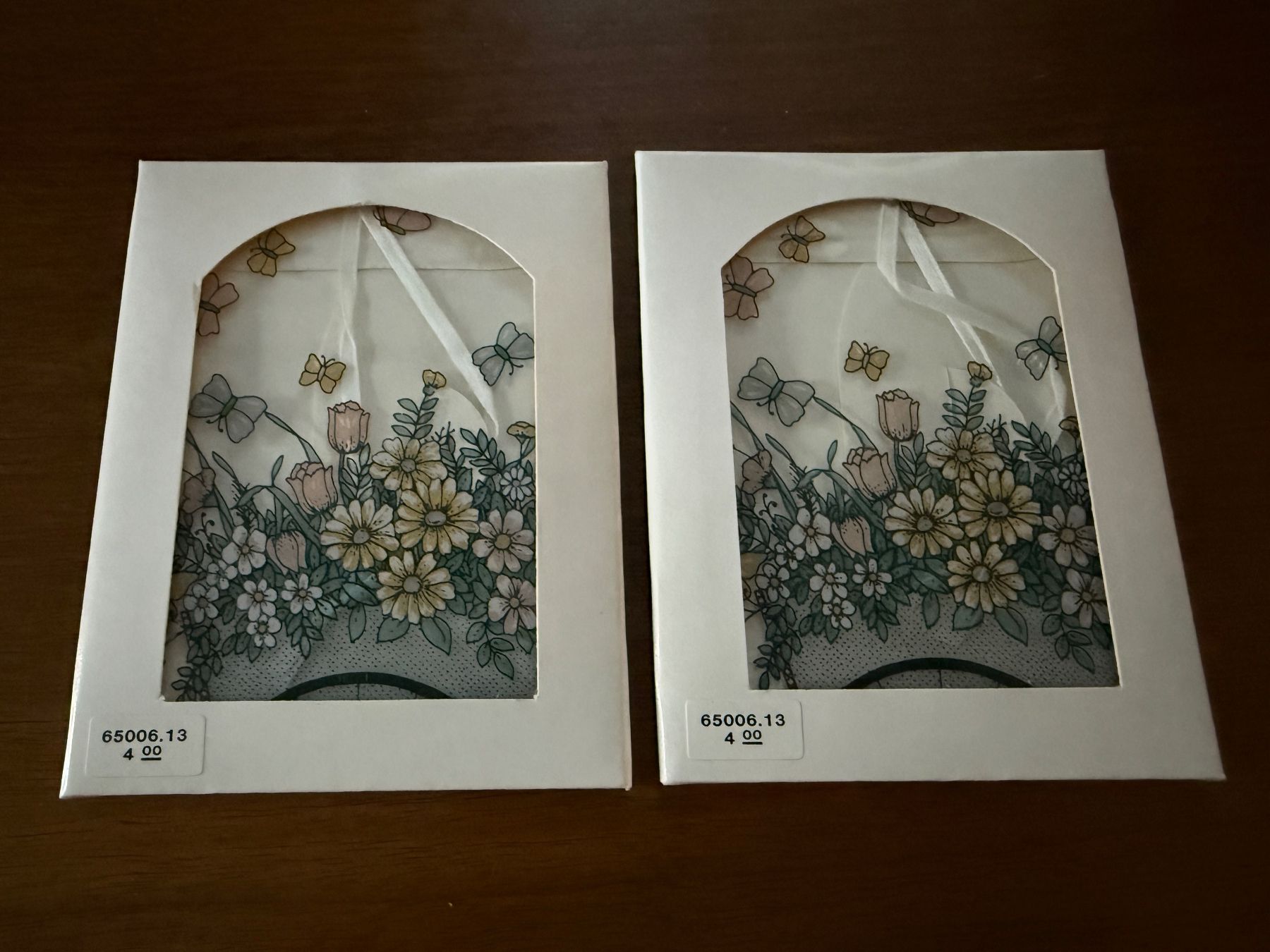 Tutte le decorazioni: 2 Fensterbilder Blumen Schmetterling – Nuovo e nell'imballaggio originale da Erstfeld venduto da Mario_boe0
