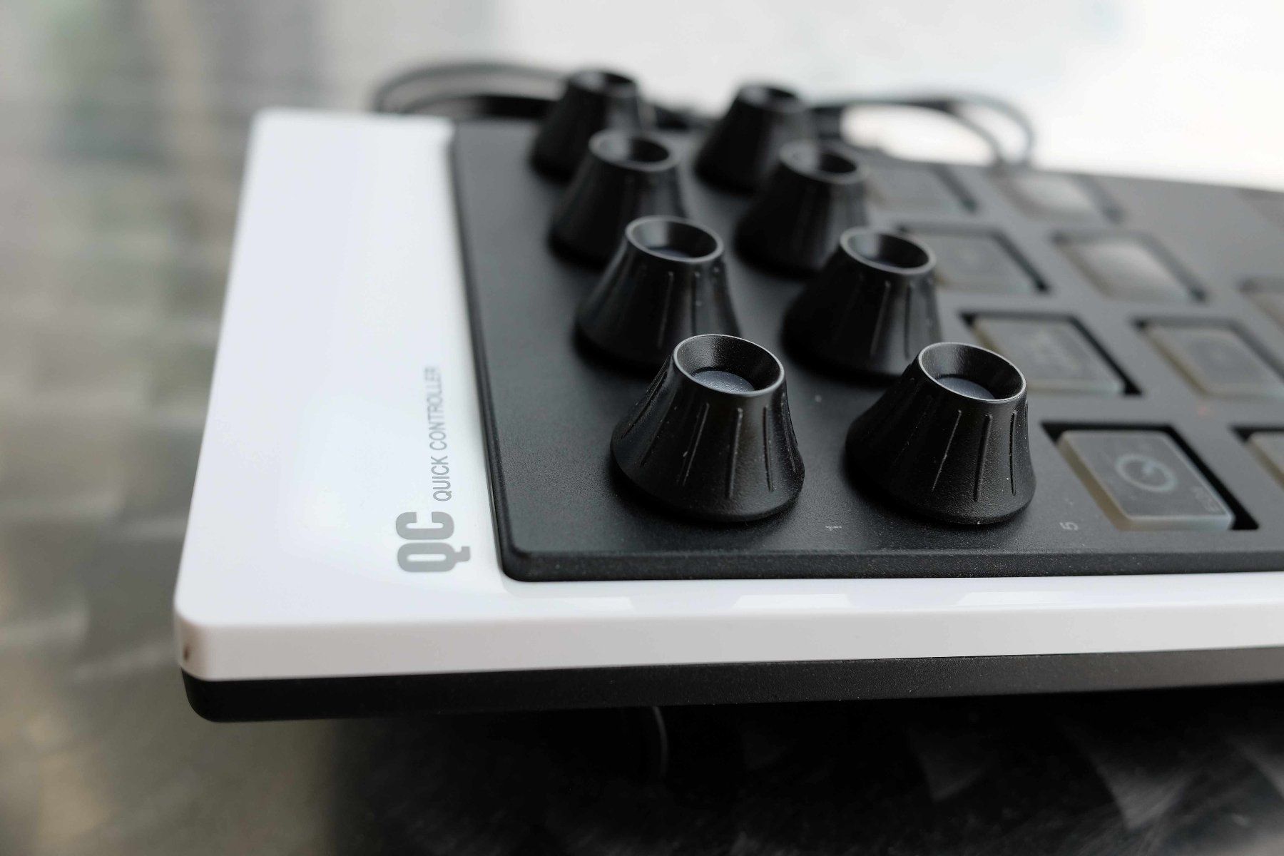 Console di mixaggio: Steinberg CMC-QC (Quick Controller) - MIDI-Controller – Usato da Basel venduto da PondstreetStudios 2