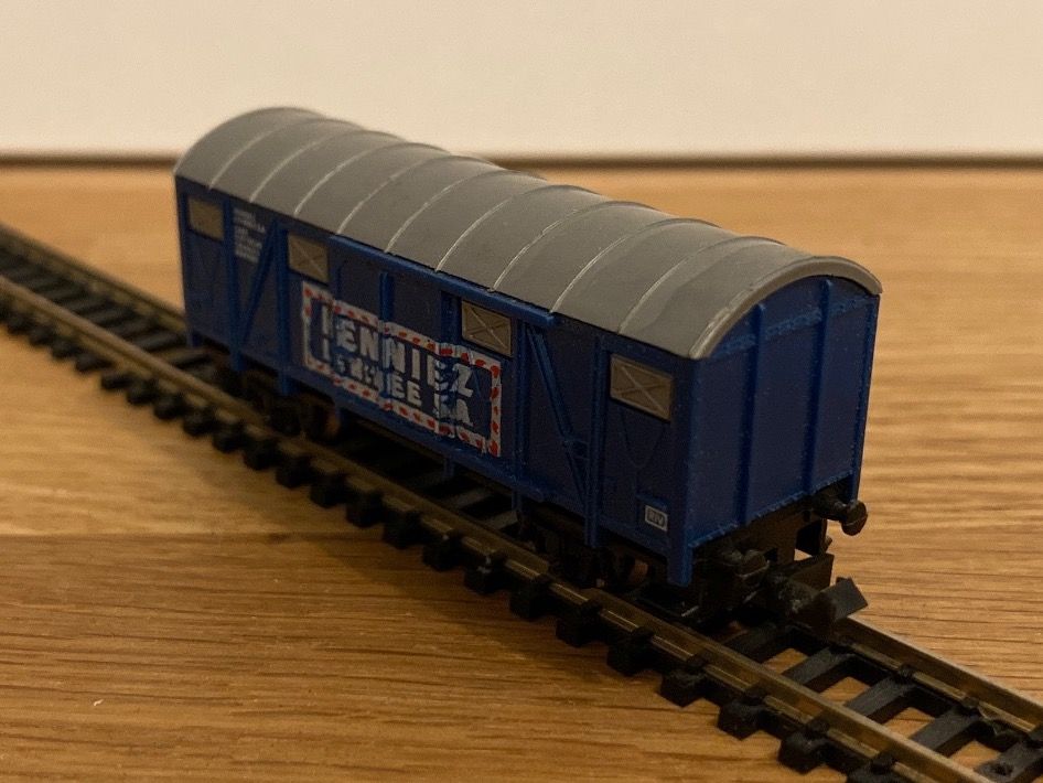 Lima Modellini di ferrovie: Lima Güterwagen "Henniez" – Nuovo (secondo la descrizione) da Schlierbach venduto da Look8 1