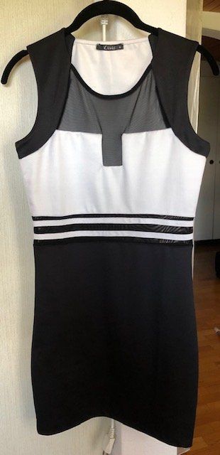 Vestiti: Kleid – Usato da Höri venduto da Alfar