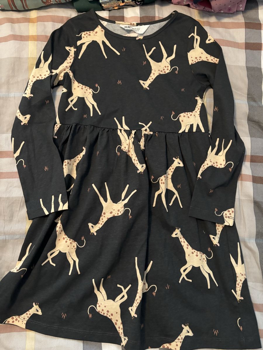 H&M Lotti & Set di vestiti: H&M Kleiderpacket 110/116 und 122/128 – Nuovo (secondo la descrizione) da Rüti ZH venduto da Crystal_Bloom 2