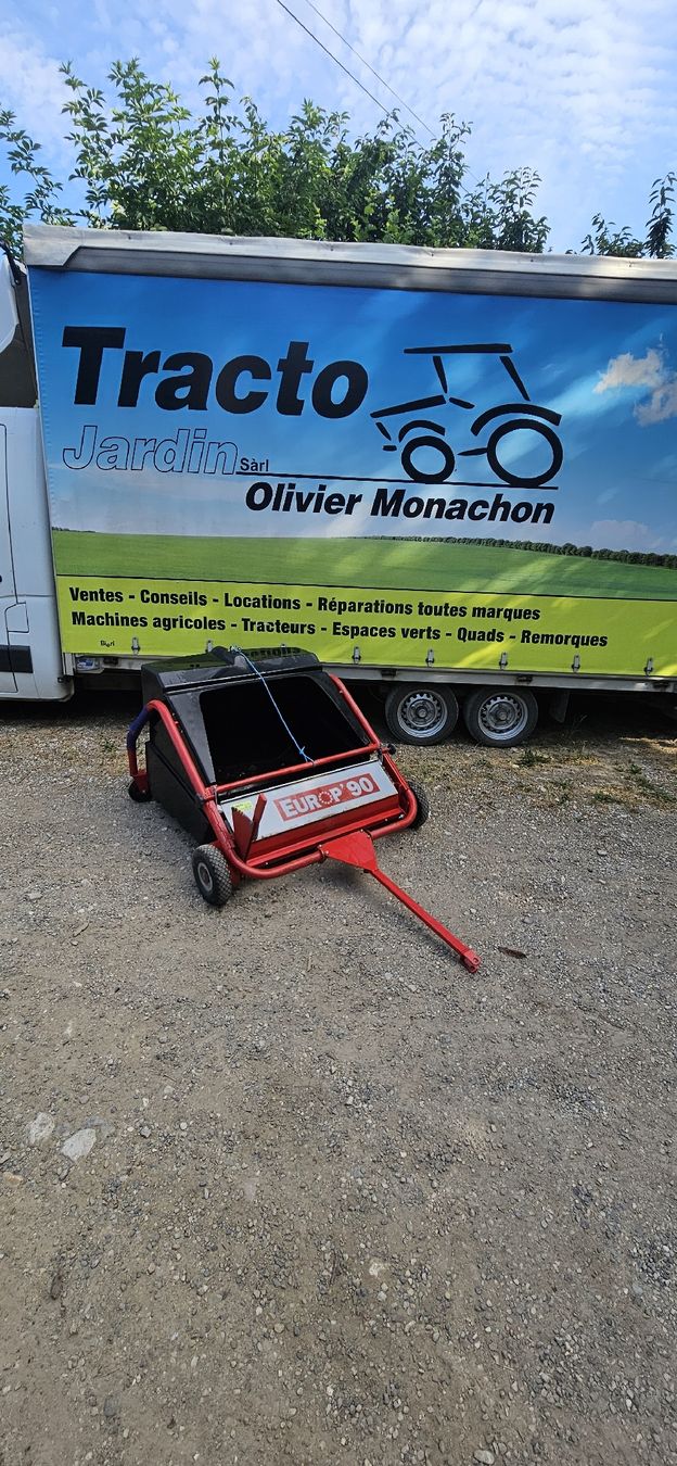 Tutte le macchine: BALAIS pour gazon EUROP' 90  – Usato da Vich venduto da Max-Mechanics