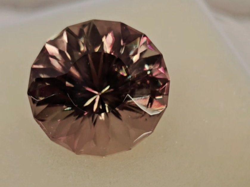 Pietre preziose: Csarite Diaspore  49.04 Karat. Zertifiert. – Nuovo (secondo la descrizione) da Wolhusen venduto da toni079 6