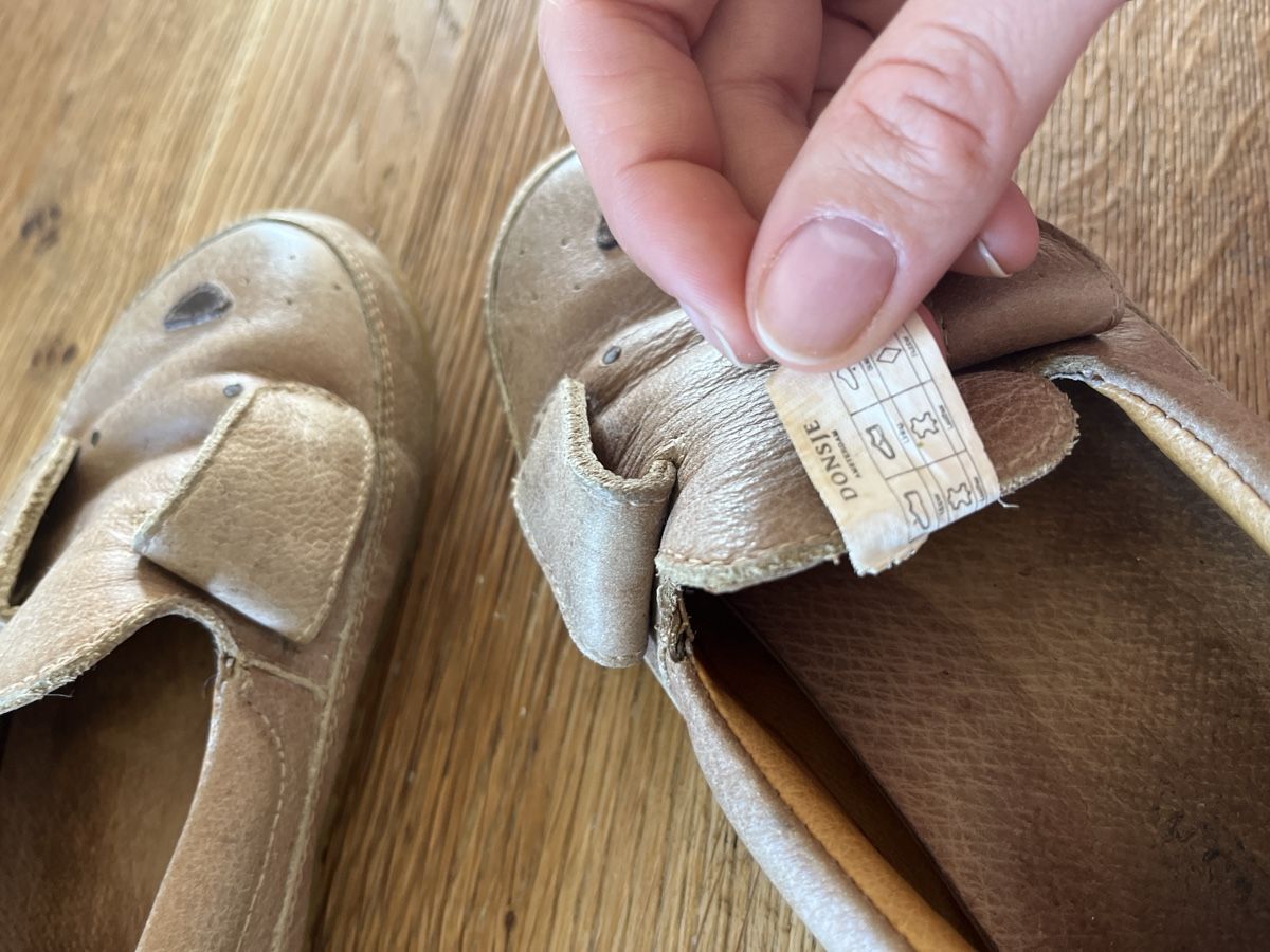 Herrenschuhe: Donsje Leder Slipper in Gr. 31 – Gebraucht aus Bonaduz von dbiaenx 3