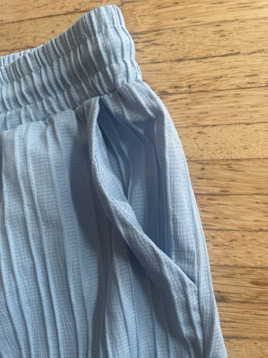 Altro in Moda uomo: Kleid Gr. L  – Usato da Laufen venduto da bia_7vr6 2
