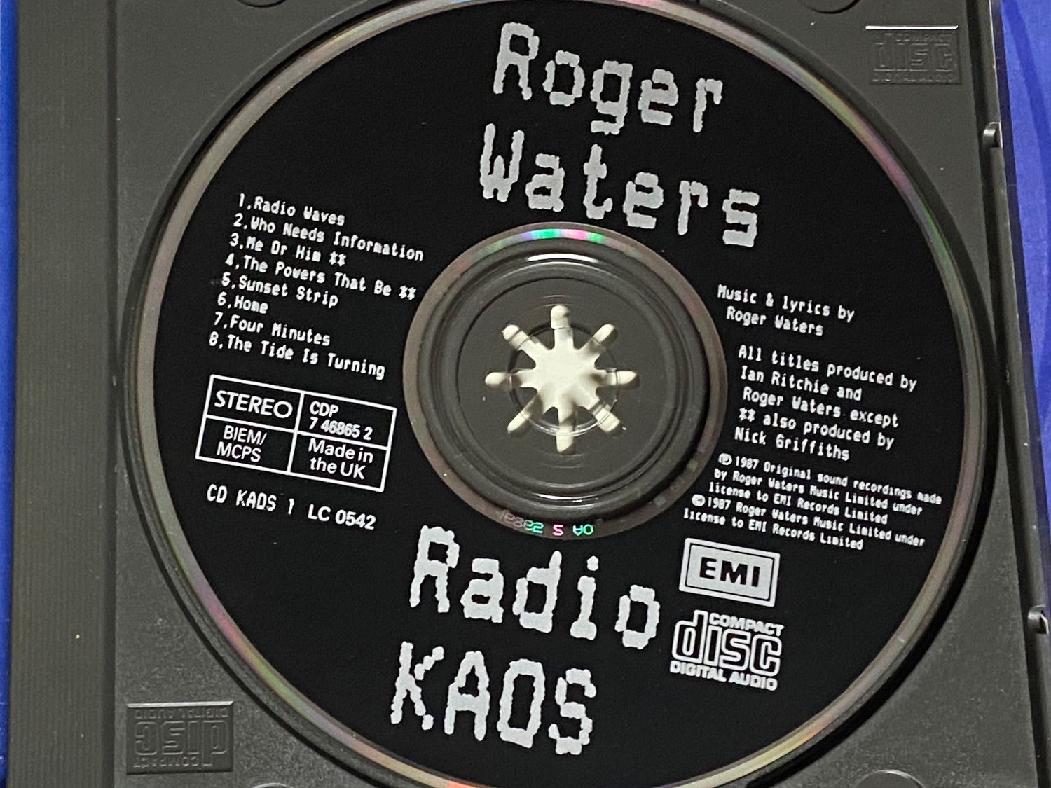 CD: Roger Waters – Usato da Muri b. Bern venduto da AdidasCollector 1