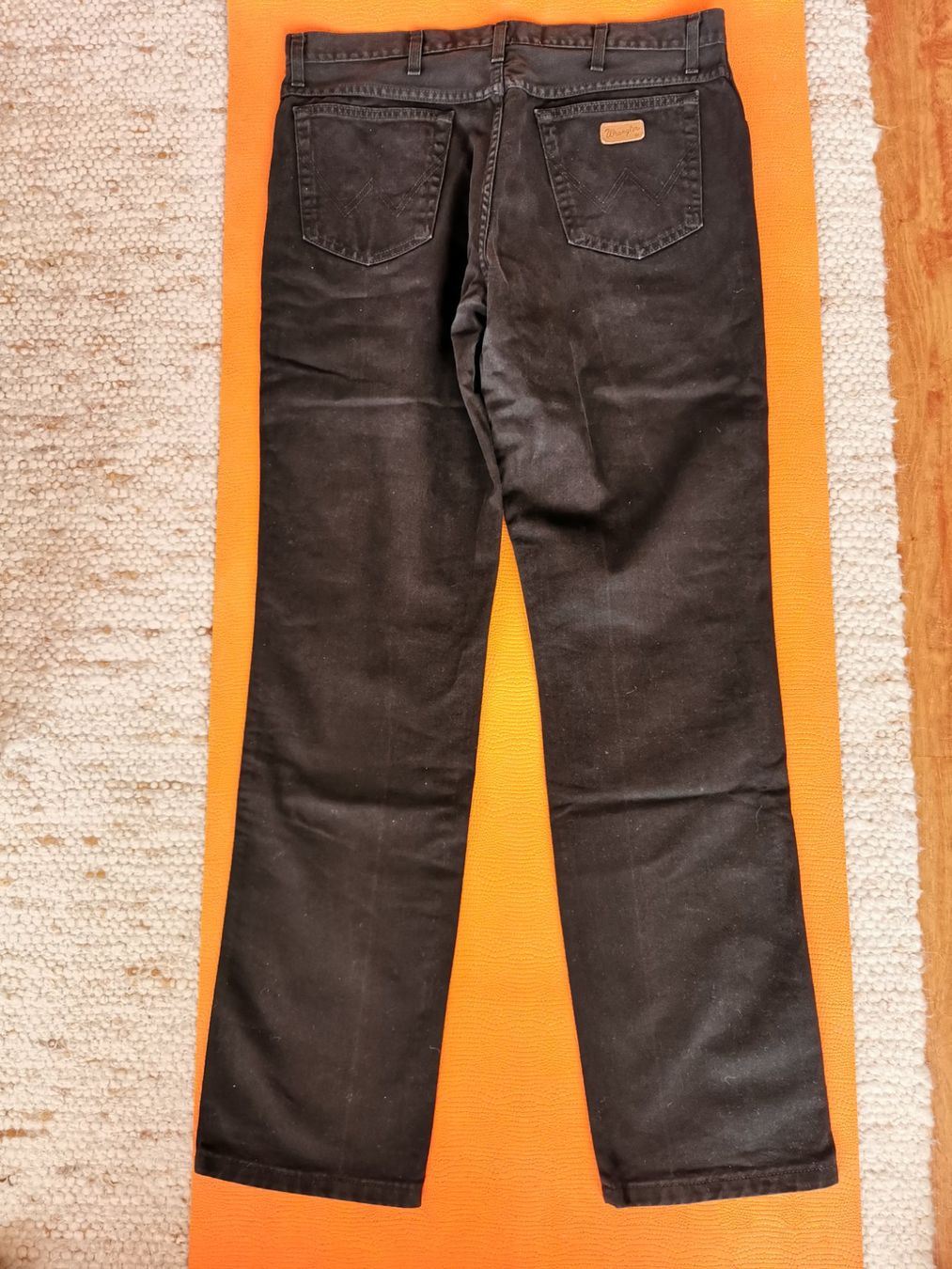Wrangler Jeans: Wrangler Herrenjeans Gr. 38/36 schwarz – Gebraucht aus Dottikon von Storm990 1