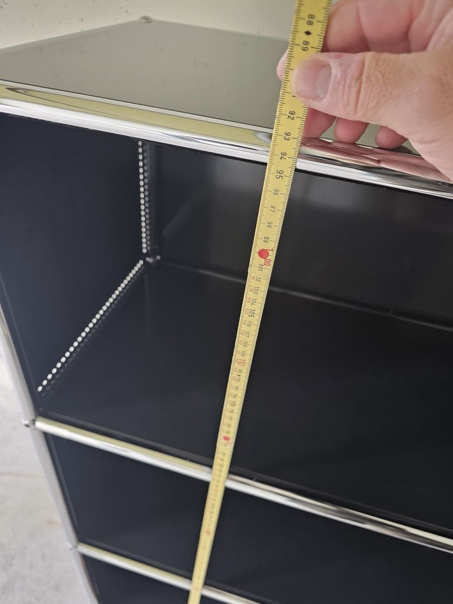 USM Scaffali: Schwarzer Metall-Schrank USM Haller – Nuovo (secondo la descrizione) da Rheinfelden venduto da bur_2whh 4