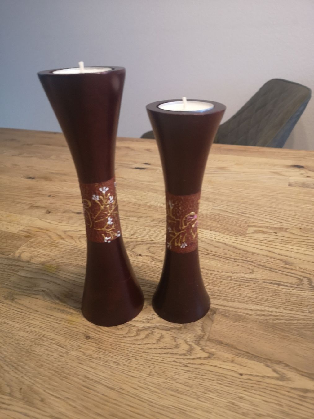 Kerzenständer: 2 Holz Kerzenhalter handgemacht. – Gebraucht aus Forch von Hakyboss 1