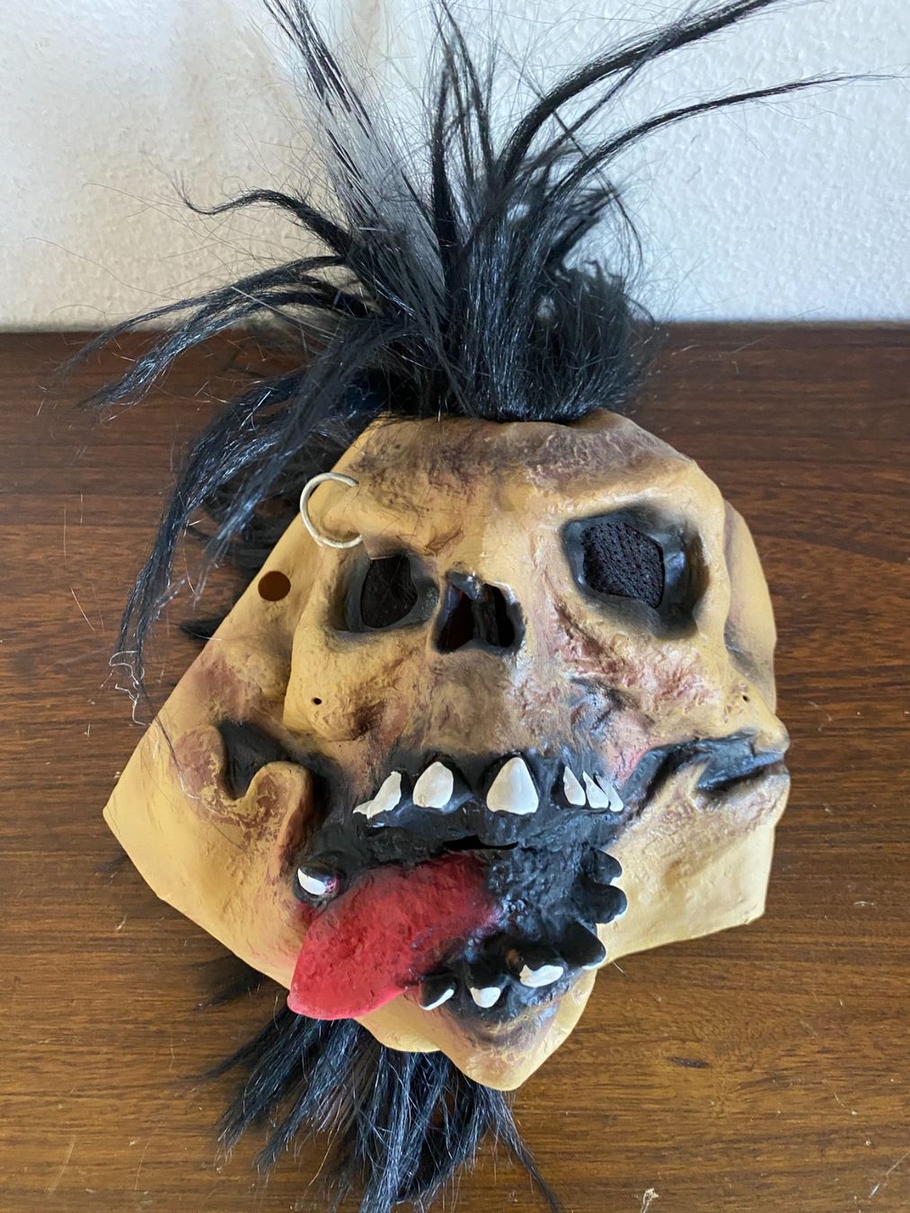 Masken: Halloween Maske – Gebraucht aus Gümligen von Vicky2