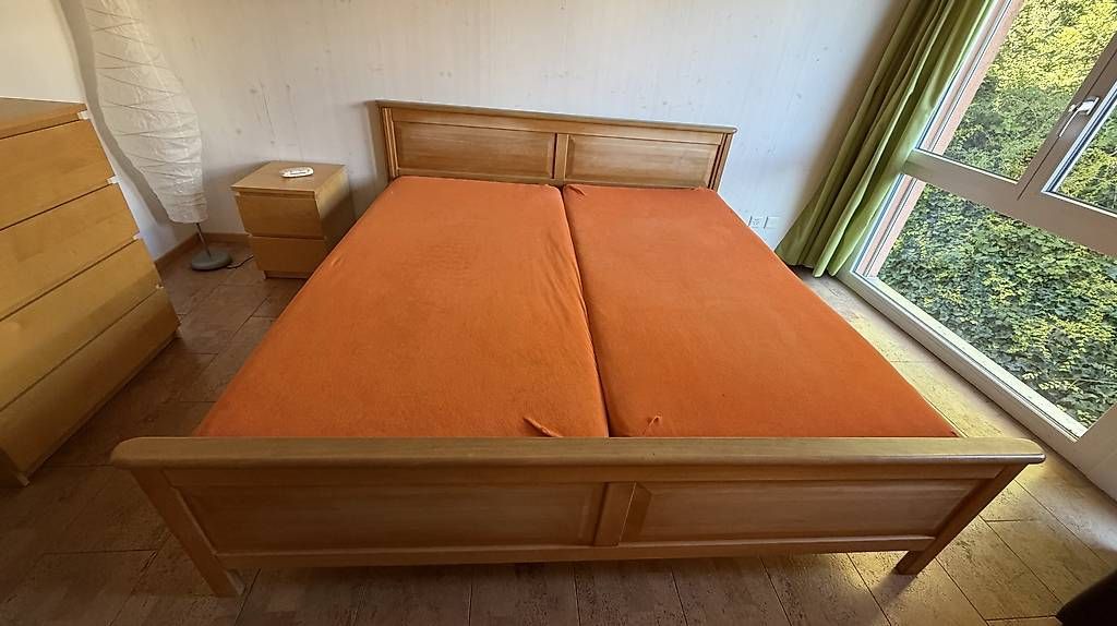 Lits: Holzbett massiv  – D'occasion à Abtwil par urs1965