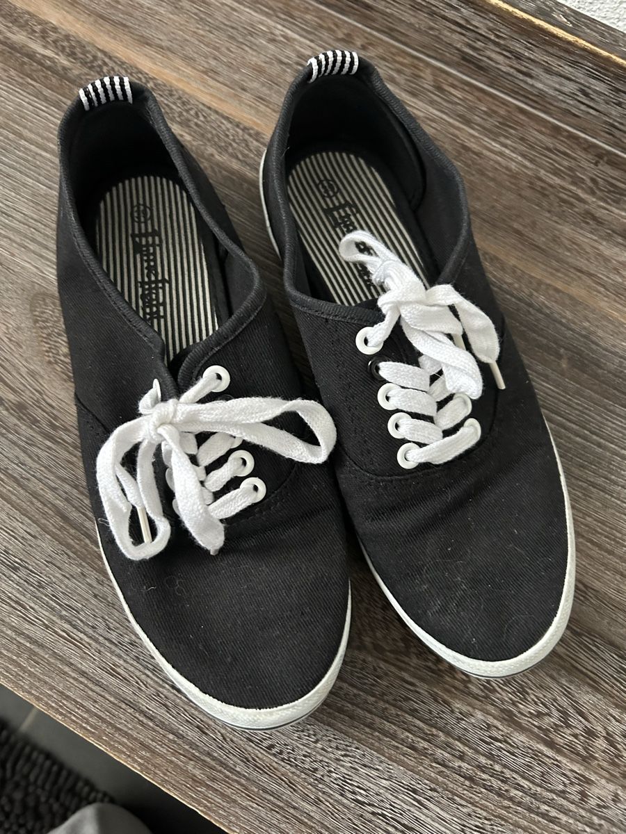 Damenschuhe: Stoffschuhe Gr.39 – Gebraucht aus Beringen von Sternli650