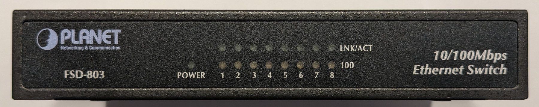 Hub & Switch: Planet FSD-803 8-Port 10/100Mbps Fast Ethernet Switch – Usato da Adliswil venduto da hippophile 1