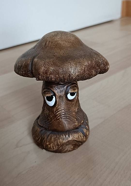 Statuette: Gnoko-Pilz, ca. 10cm – Usato da Münchenstein venduto da Bouba3