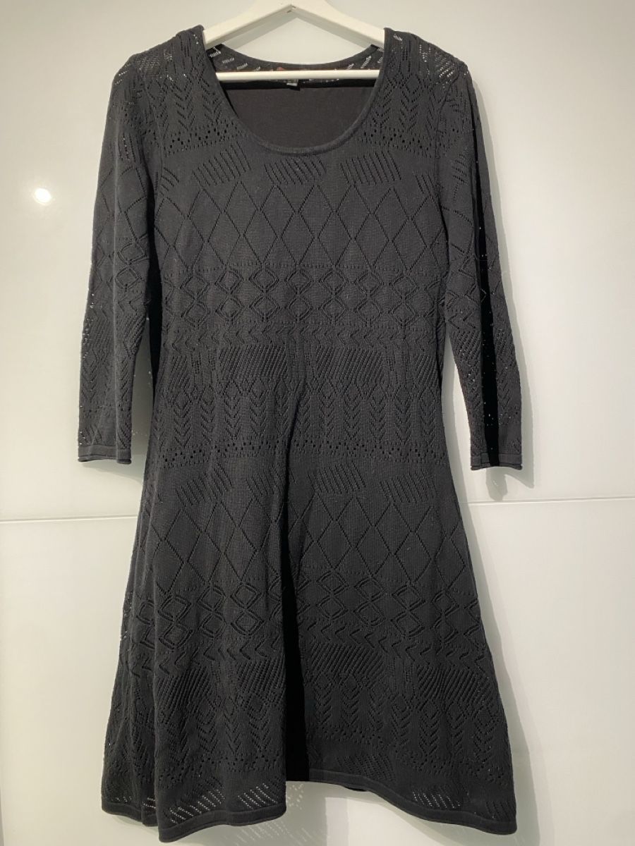 Vestiti: Damen Strickkleid schwarz Grösse 40 – Usato da Hausen AG venduto da corinne_g
