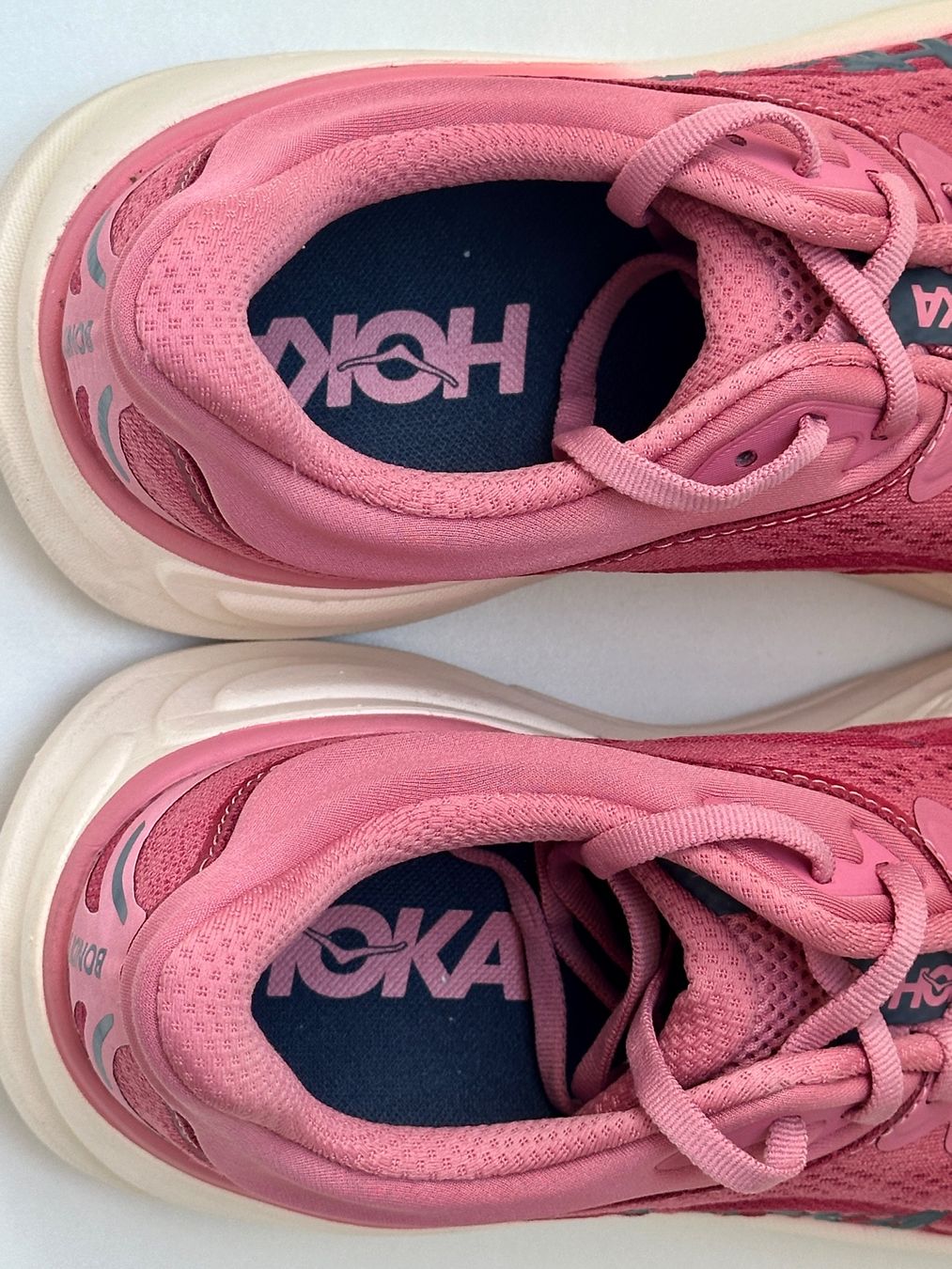 Hoka One One Chaussures femmes: HOKA Laufschuh – D'occasion à Uster par Atea 4