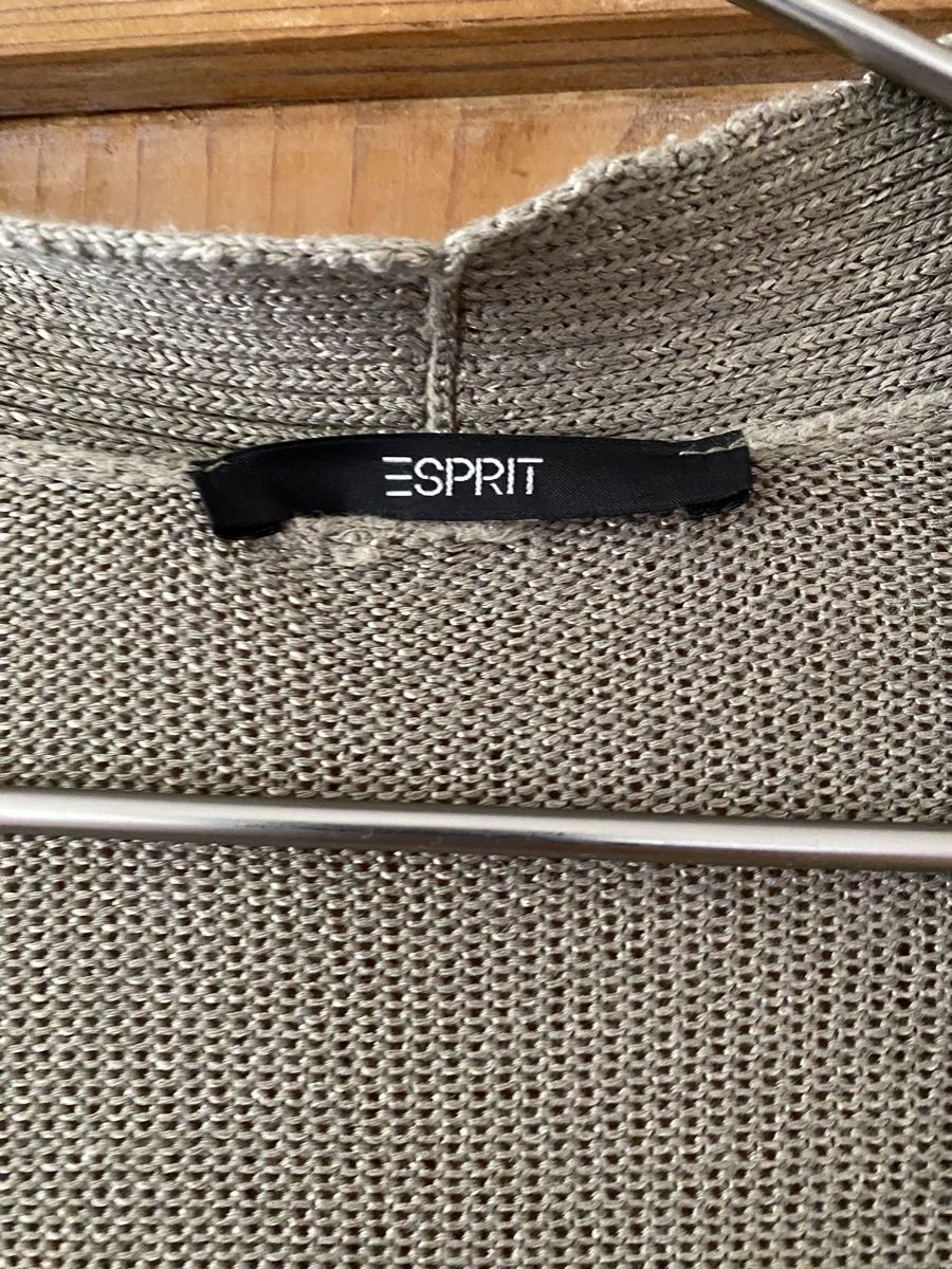 Esprit Vestes: Esprit  Strickjacke, festlich mit Goldschimmer – Neuf (Voir description) à Zürich par linlin02 1