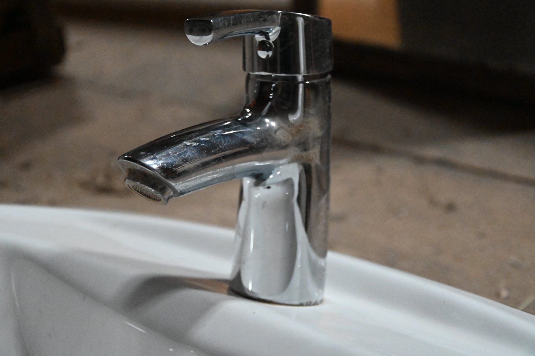 Spülbecken & Waschbecken: Lavabo avec robinet – Gebraucht aus Courtelary von czill 1