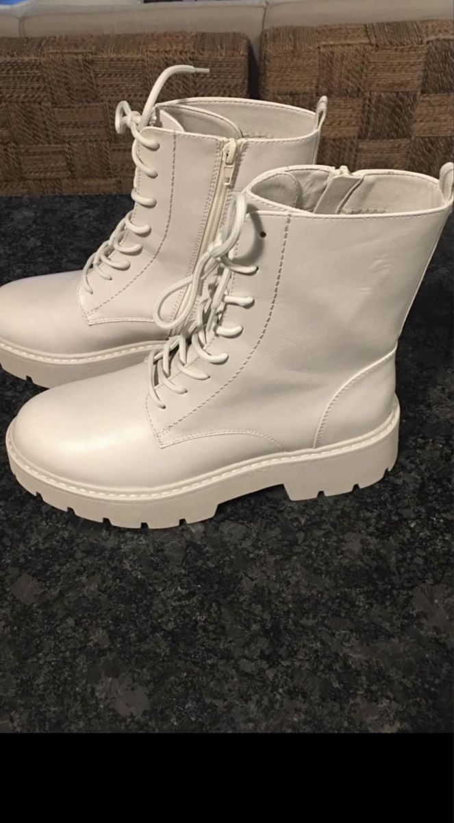 Scarpe da uomo: Boots gr.41 neu  – Nuovo (secondo la descrizione) da Zug venduto da Biki72