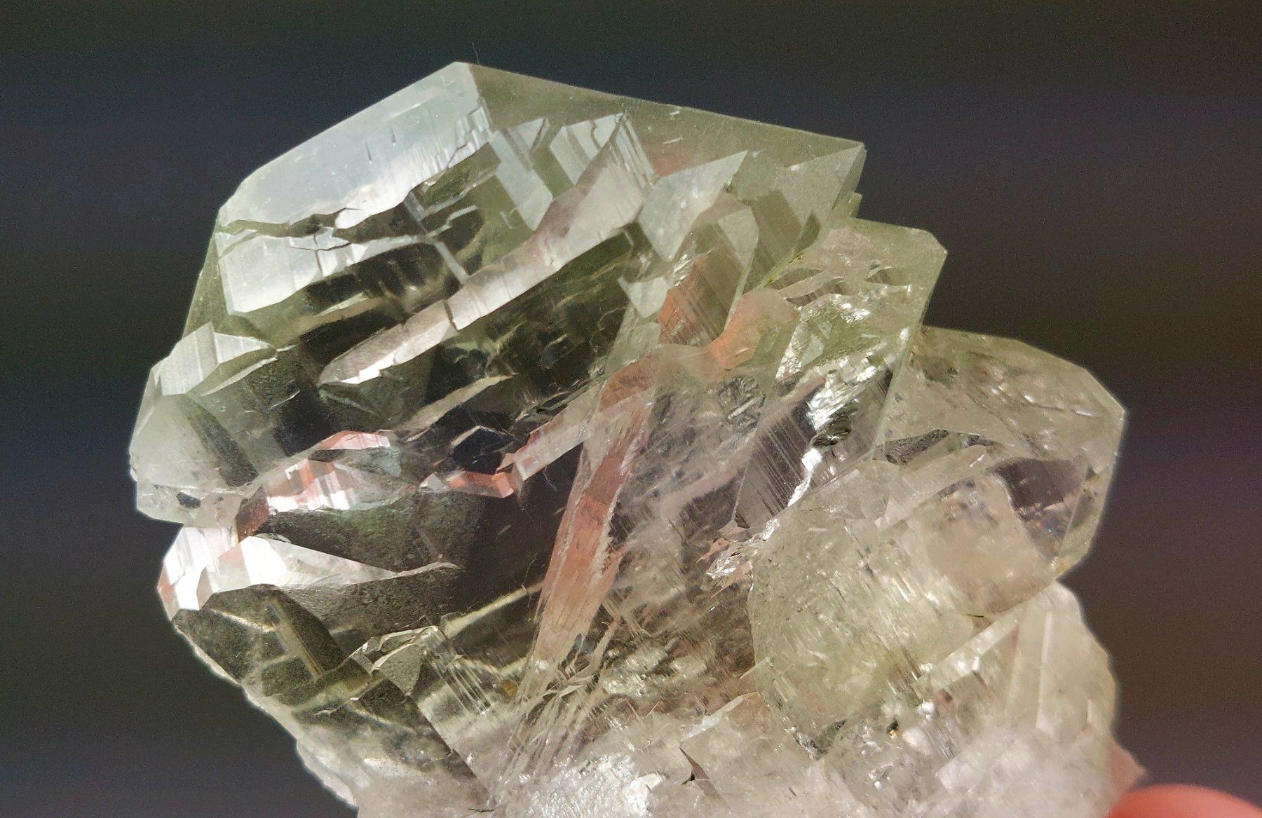 Minerali & Pietre curative: Helles Gwindel mit wenig Chlorit – Usato da Bürglen UR venduto da Strahlner76 2