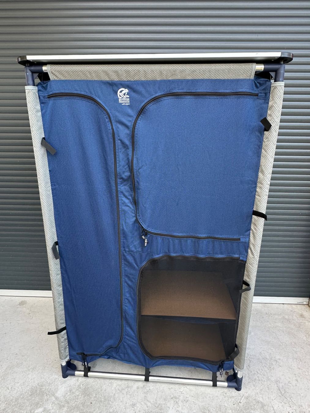 Armadi: Brunner Outdoor Kleiderschrank – Usato da Wigoltingen venduto da Magnusson