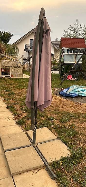 Ombrelloni: Sonnenschirm – Usato da Aarwangen venduto da familiejoerin