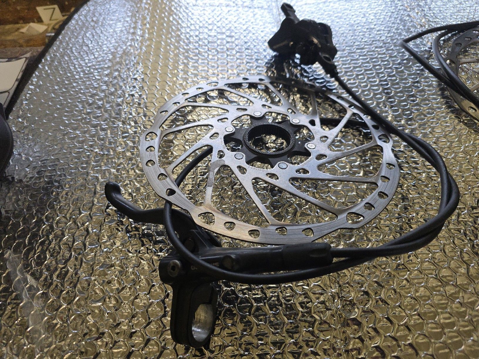 Attrezzo per la stampa del pistone del freno a disco idraulico della bici Strada MTB della bicicletta Pinza del freno dell'olio della bicicletta Reset Strumento di riparazione