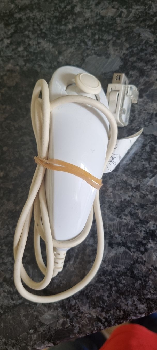 Controller: Wii Remote Controller Genuine Nintendo – Usato da Allschwil venduto da NDSS9483