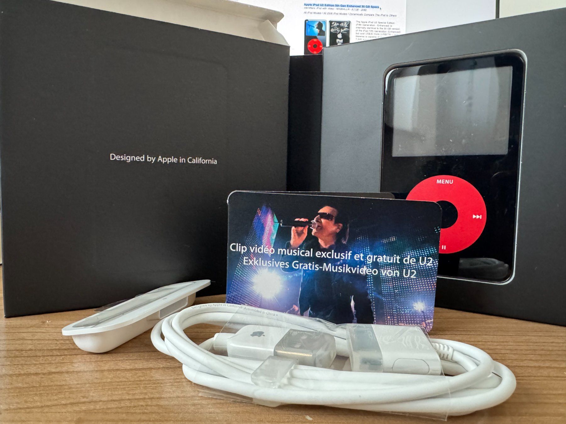 Apple Tragbarer Mediaplayer: Apple iPod U2 Edition 5th Gen Enhanced 30 GB Specs von 2006 – Neu (gemäss Beschreibung) aus Wettingen von Cyprus_one