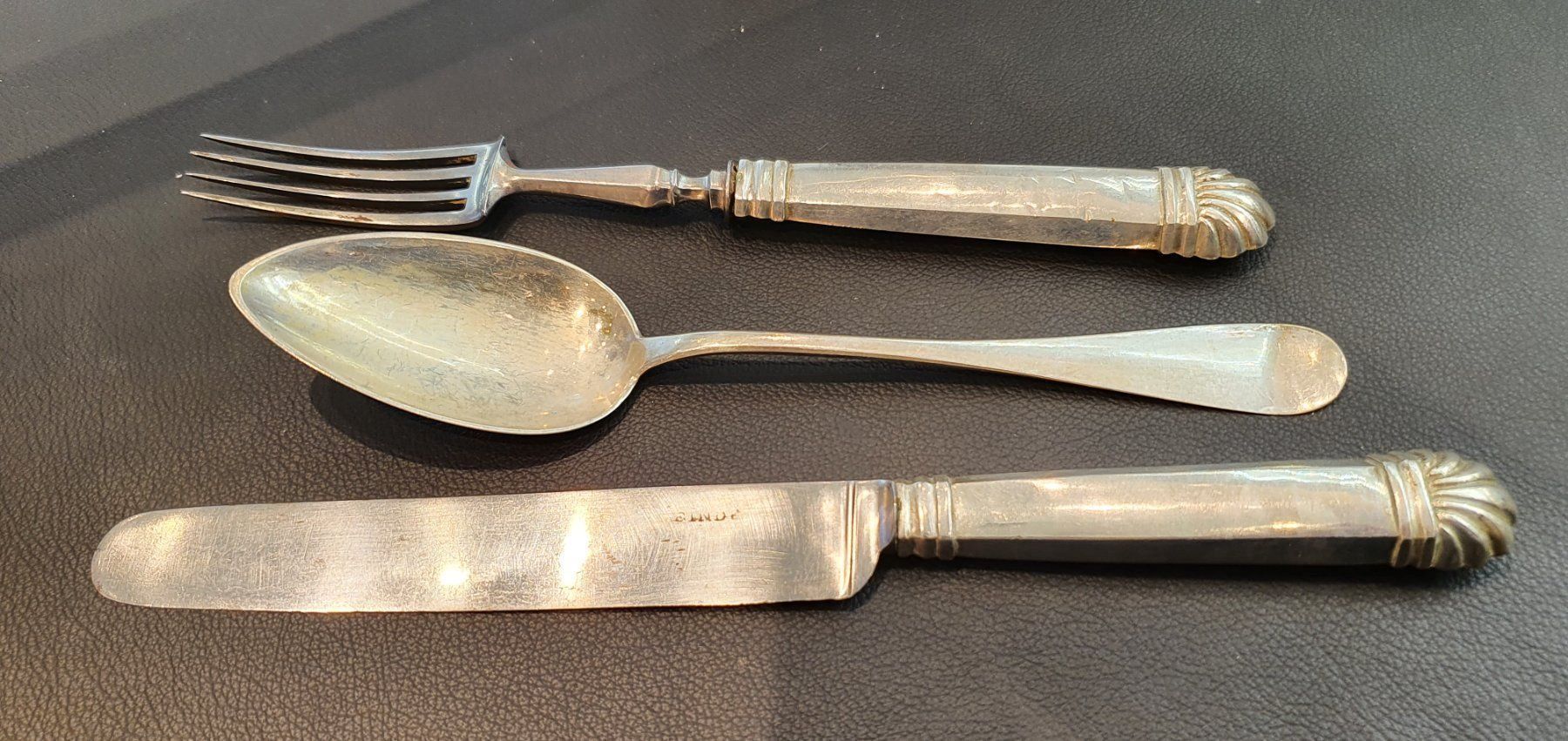 Couverts: Service aus 800 Silber Besteck mit Box – D'occasion à Unterägeri par Altgoldschmuck 3