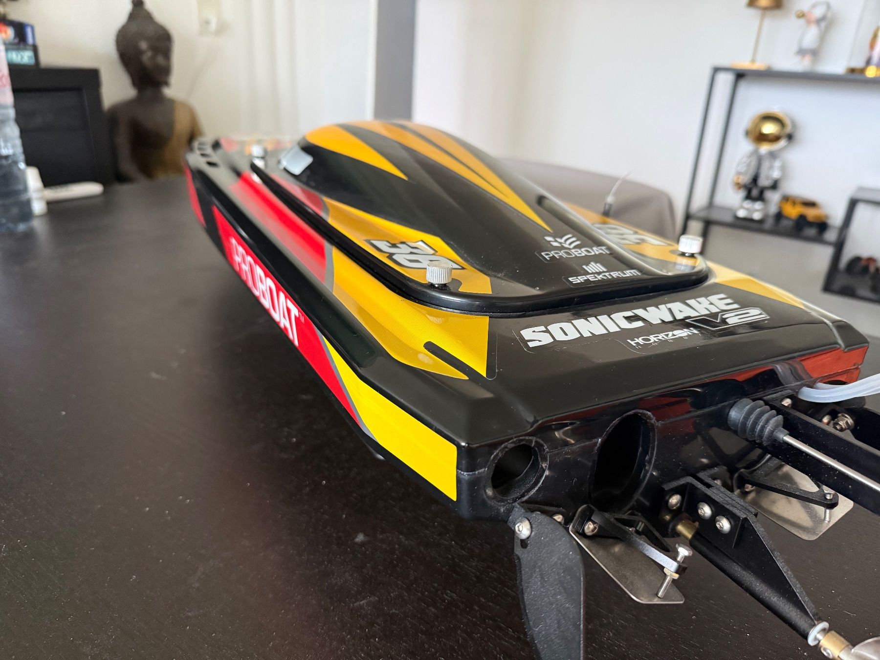 RC Kits de montage: RC Boot: ProBoat Sonic Wake 36, mit 2 Akkus – D'occasion à Rüti ZH par amei1966 7