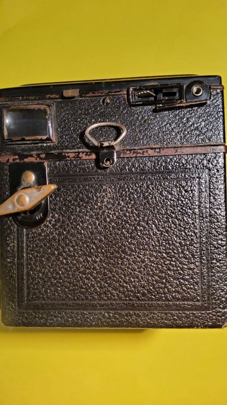 Zeiss Kamera: Antike ZEISS IKON BOXKAMERA TENGOR ca. 1931 – Defekt aus Grüningen von VENOM59 3