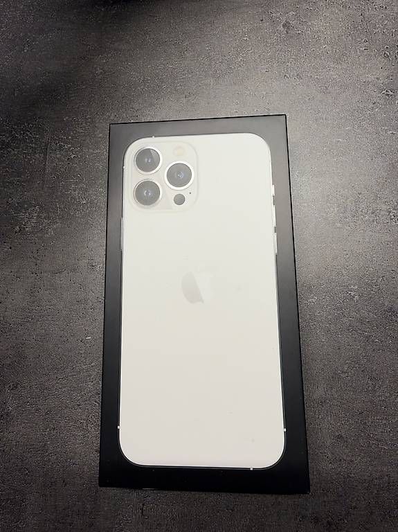 Telefoni cellulari / Smartphones: Apple iPhone 13 Pro Max – Usato da Ostermundigen venduto da mara_rebecca 2