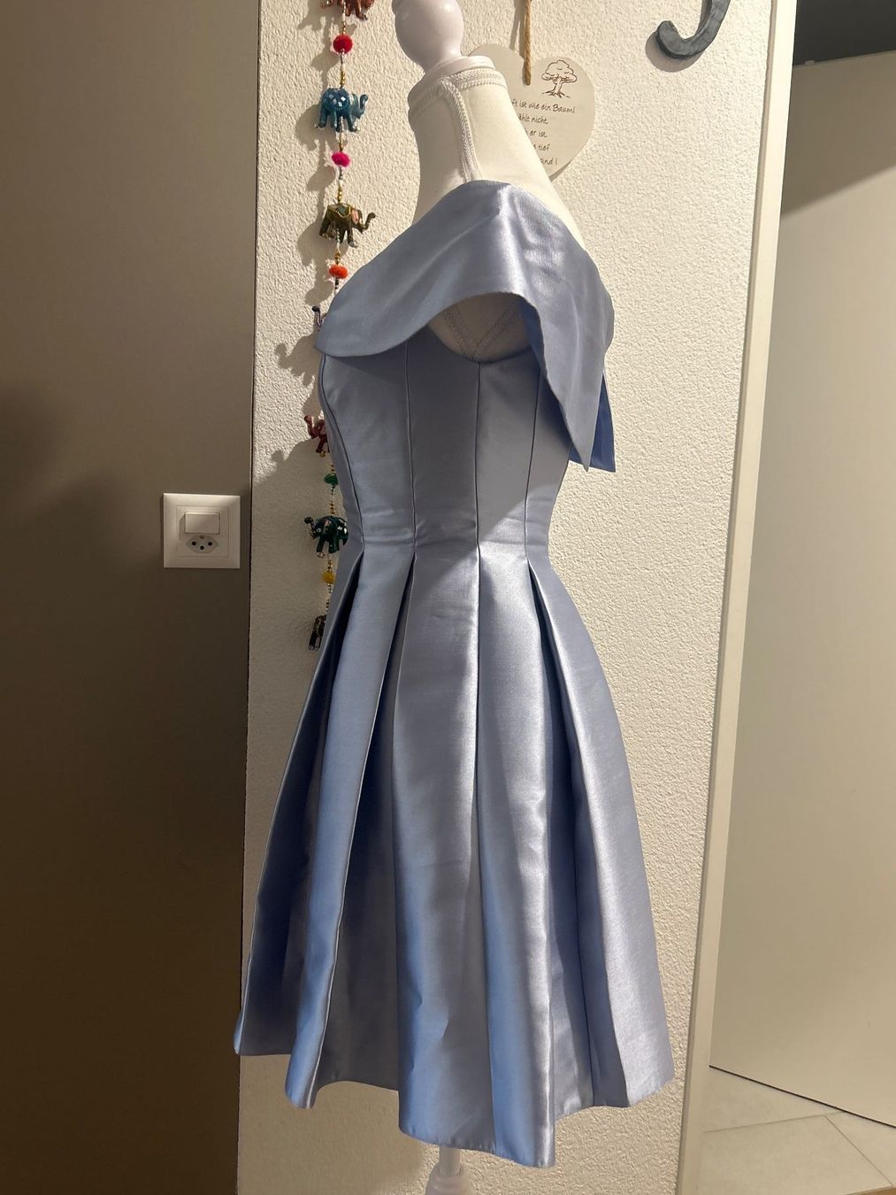 Vestiti: Miss Selfridge Petites Kleid hellblau Gr. 36 – Usato da Brunnen venduto da Nala2929 4