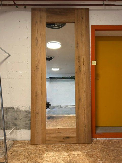 Specchi: Riesiger Spiegel mit massivem Holzrahmen – Usato da Uhwiesen venduto da jean-luc1 1