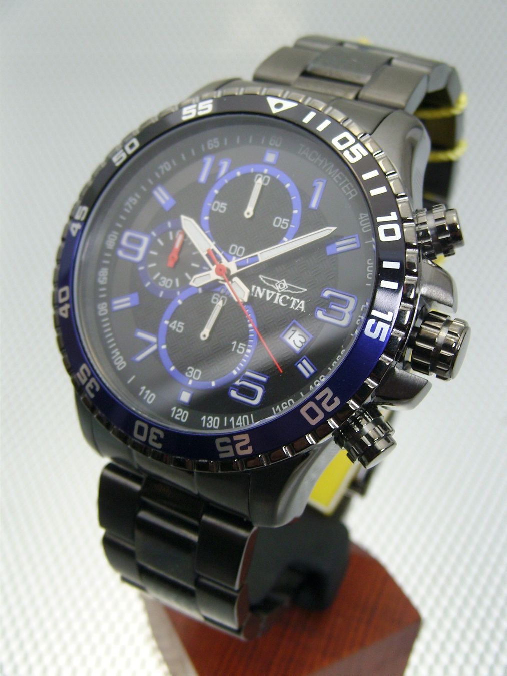 Invicta Uhren: Neuer, ungetragener Invicta Chronograph – Neu und originalverpackt aus Mels von niezie2002 5