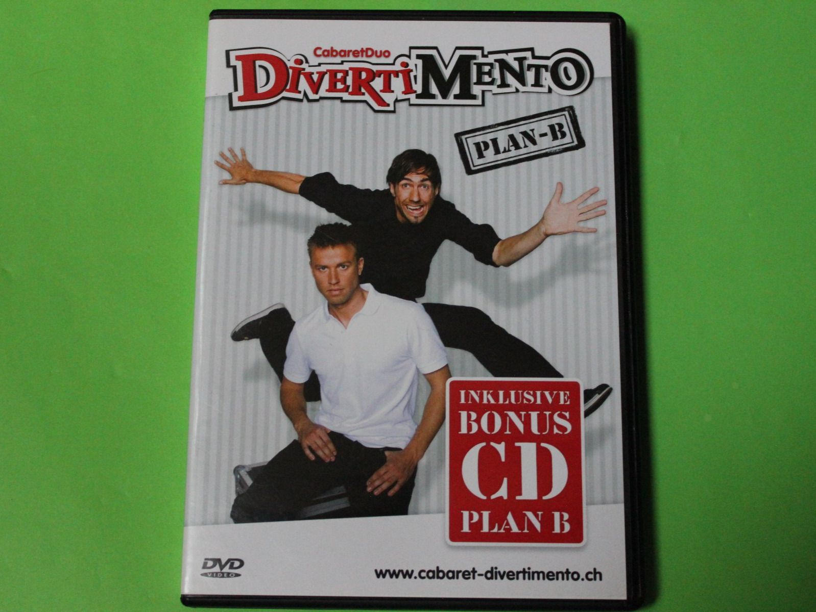 Tous les DVDs: Divertimento - Plan-B DVD + CD 2009 Guter Zustand – D'occasion à Tübach par JamesStone 1