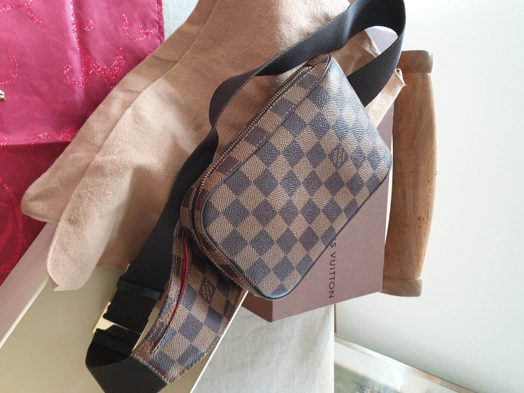 Louis Vuitton Borse: Louis Vuitton BUMBAG Geronimos – Usato da Bottmingen venduto da sandy_2 1