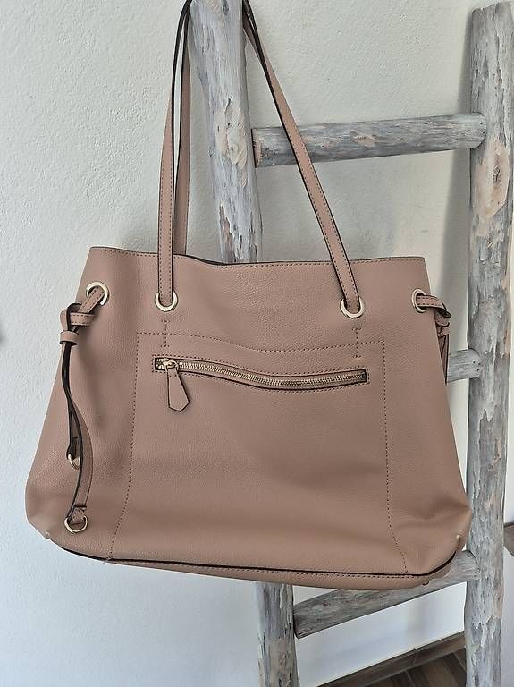 Taschen für Damen: GUESS Digital Shopper  Top Innenzustand – Gebraucht aus Altwis von joluc96 2