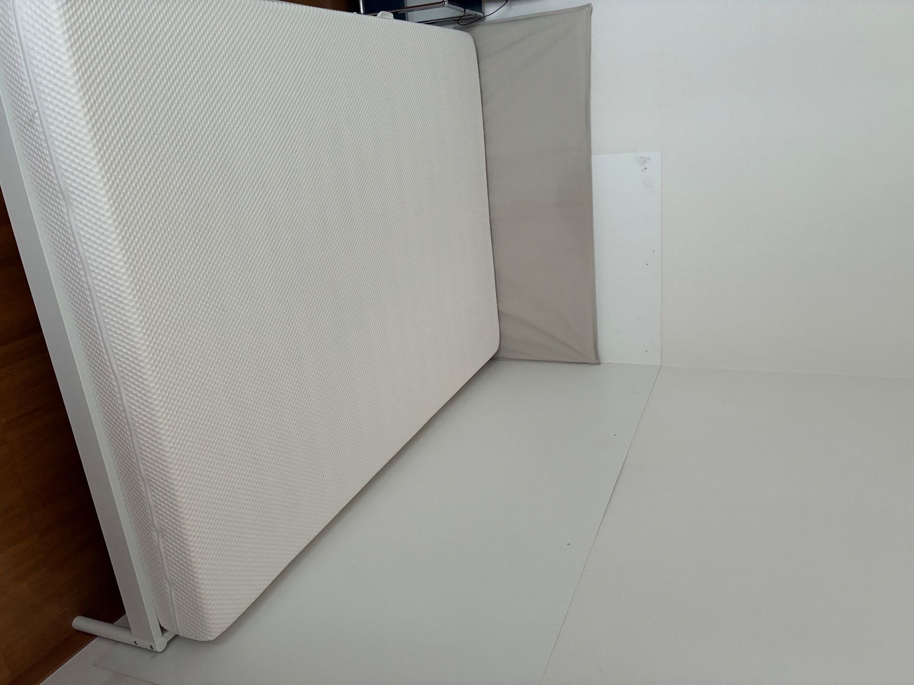 Ikea Letti: Lit + matelas 140 sur 200 – Usato da Carouge GE venduto da pau_pb5h 1