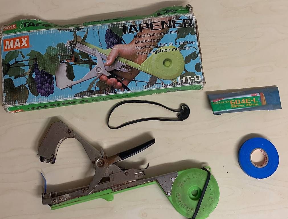Machines à relier: Bindezange gebraucht – D'occasion à Zofingen par zofredam