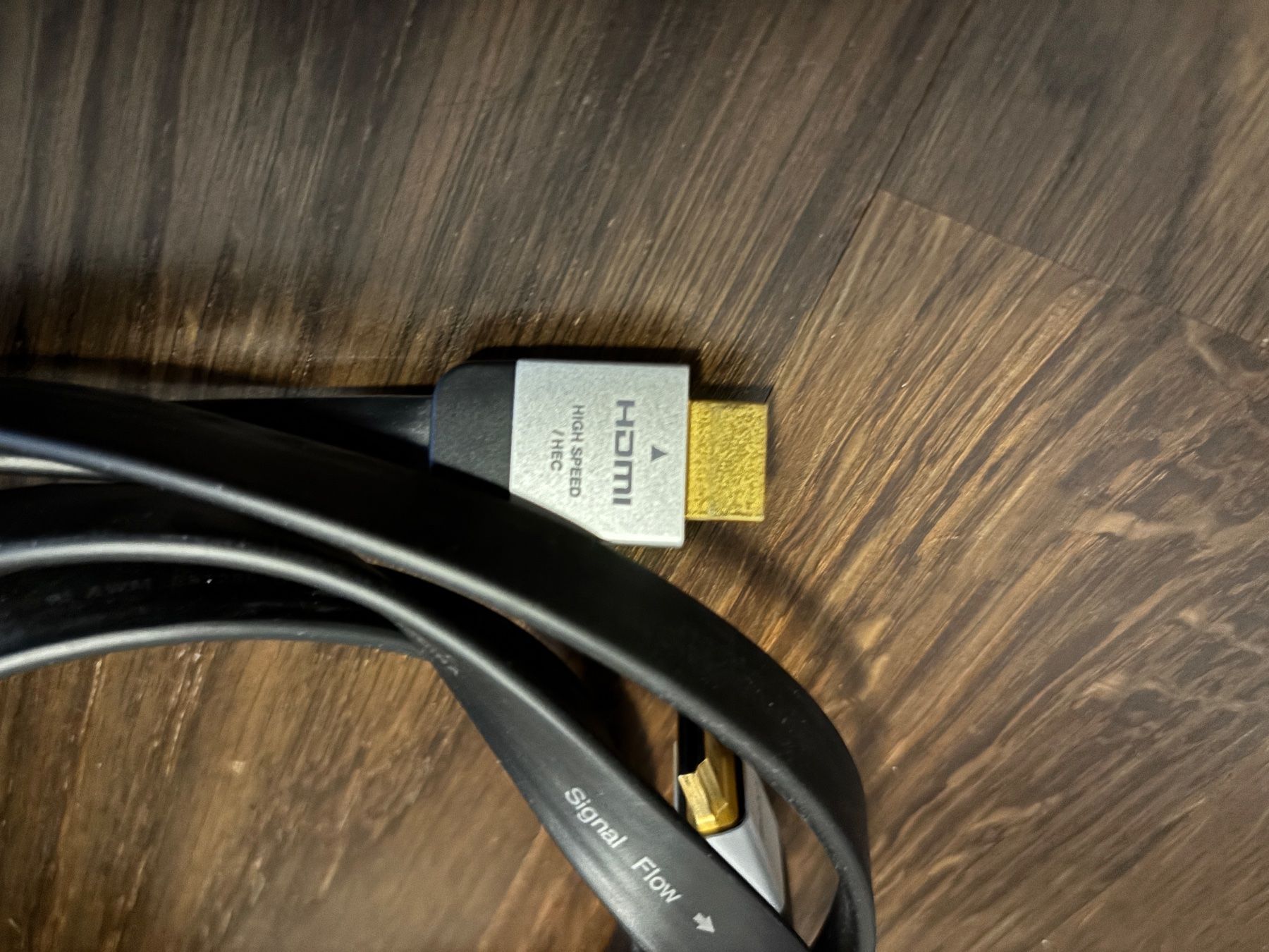 Sony Cavi: Sony HDMI Kabel - 2m – Usato da Seuzach venduto da SawyerKingwood