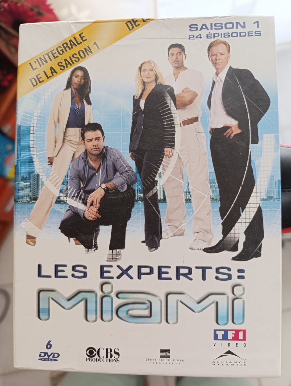 Alle DVDs: Les experts Miami – Gebraucht aus St-Cergue von Neviana