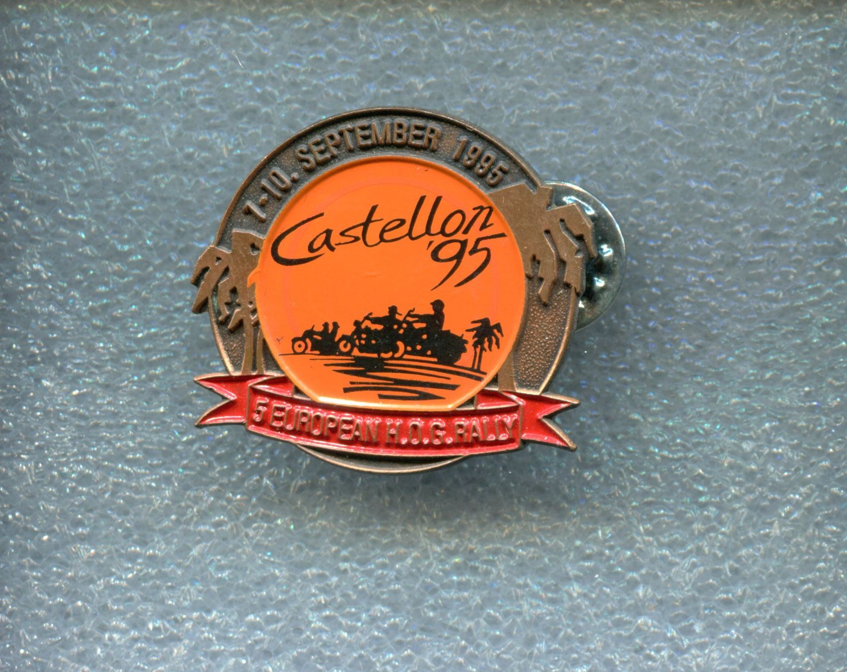 Harley-Davidson Placchette & Badge: HOG  RALLY CASTELLON  1995 – Usato da Winterthur venduto da Sammleroase