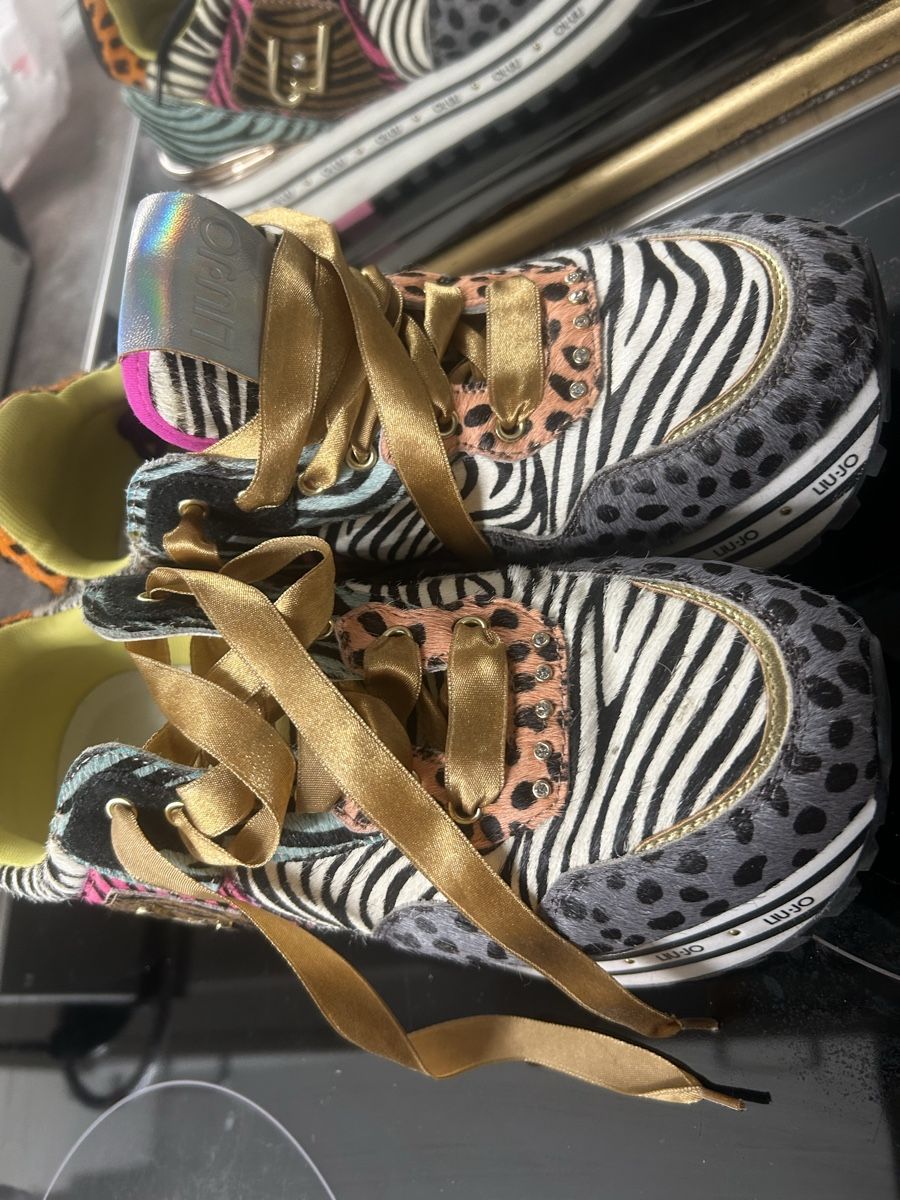 Scarpe da donna: LIU.JO – Usato da Luzern venduto da lit_xs5v 8