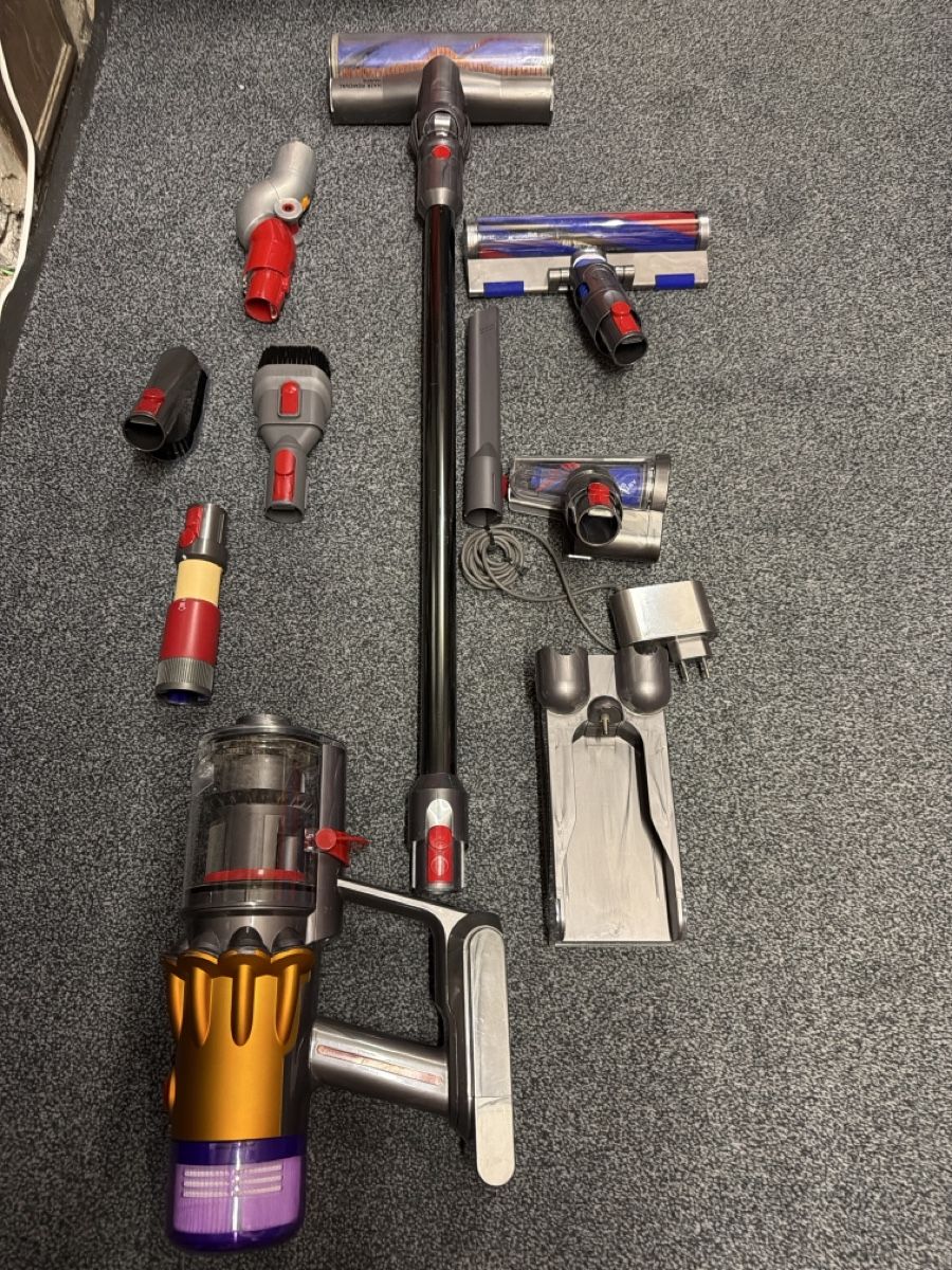 Dyson Staubsauger & Zubehör: Dyson v12 slim absolute  – Gebraucht aus Landquart von Nnf007 3