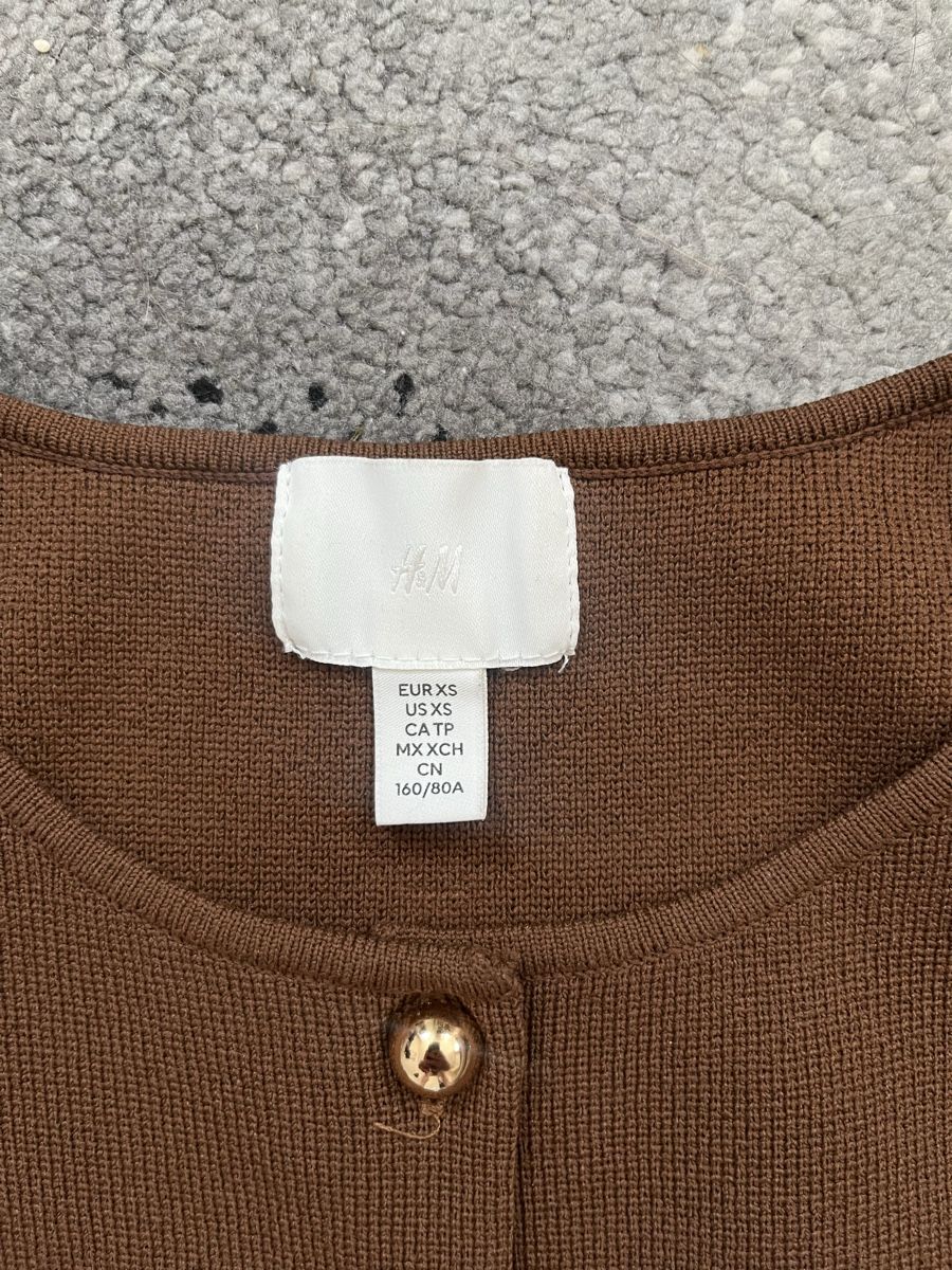 H&M Gilet & Giacche senza maniche: Strickweste braun H&M Grösse XS  – Nuovo (secondo la descrizione) da Winterthur venduto da she_6vd5 1